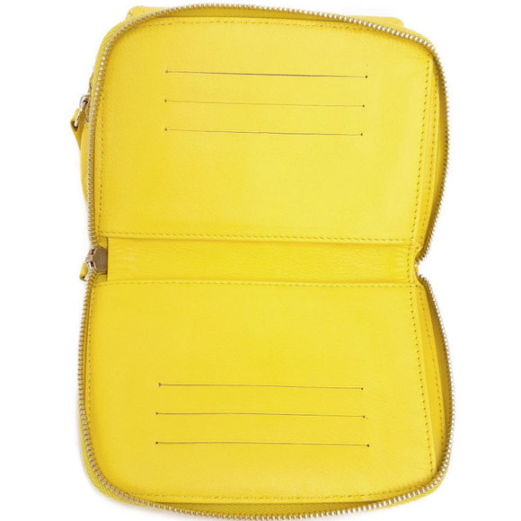 Chanel Matelasse Chain Mini Leather Pouch - Picture 4 of 9